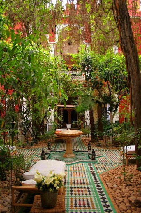 Moroccan garden